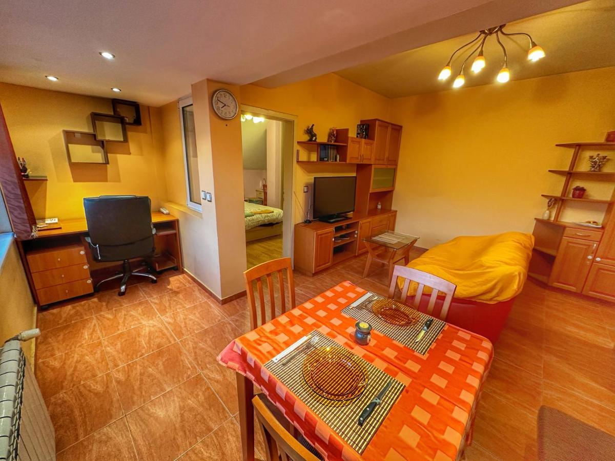 20 Off Sun Dance Apartment Софія Екстер'єр фото